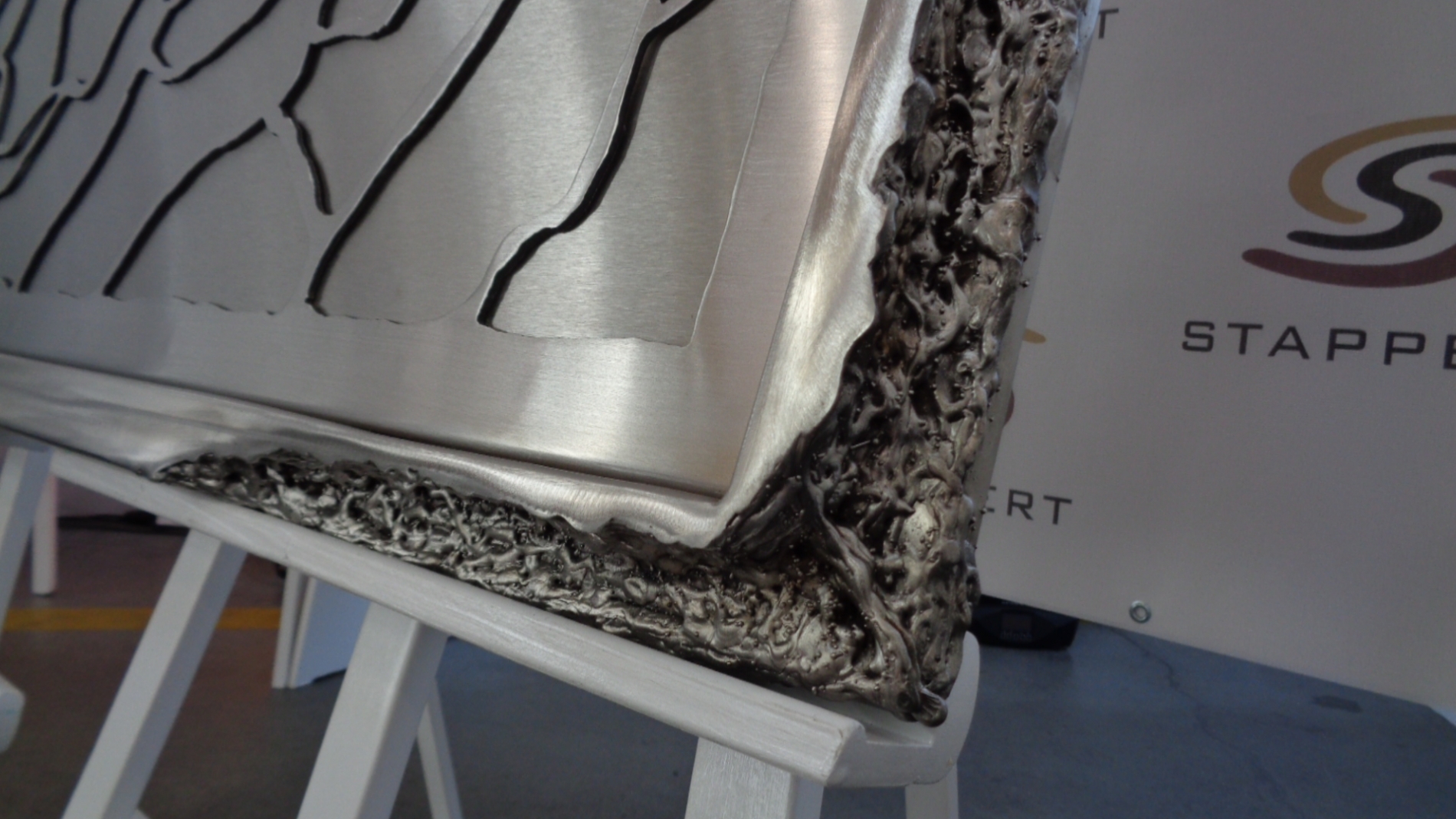 Nirosta-Kunstwerk Detail